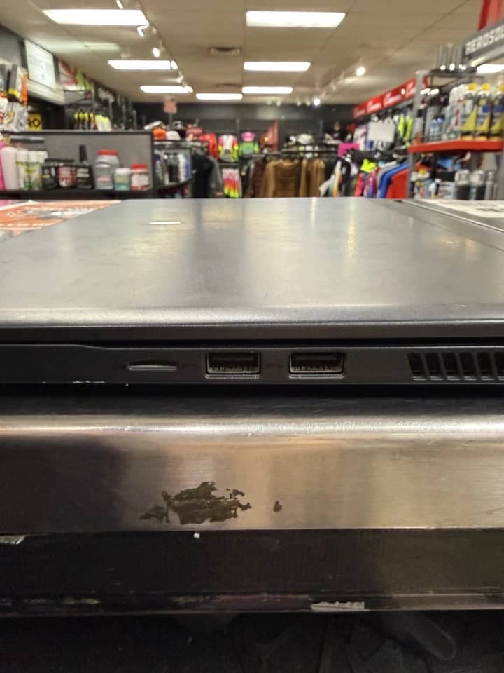 Dell Alienware m15 Computers