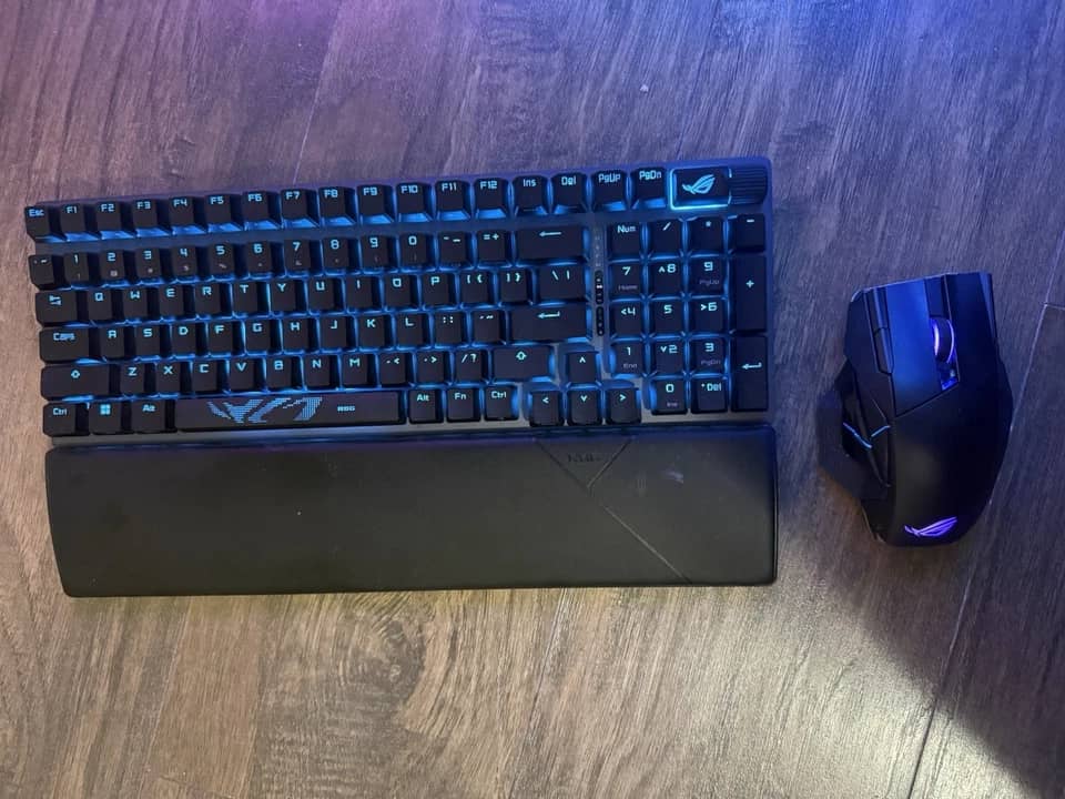 ASUS ROG Strix G700TF Computers