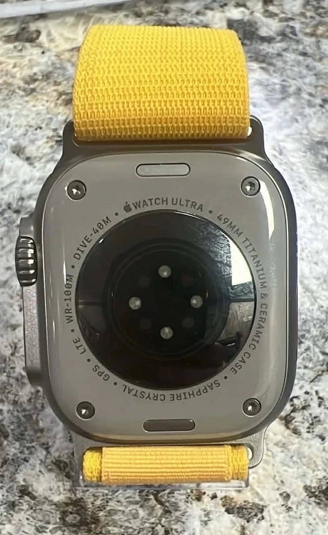 Apple Watch Ultra Smartwatches Orange 49mm Refurbished - Excellent