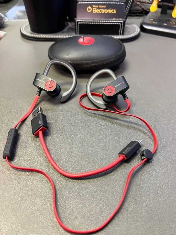 Beats Life Q30 Headphones & Earbuds 