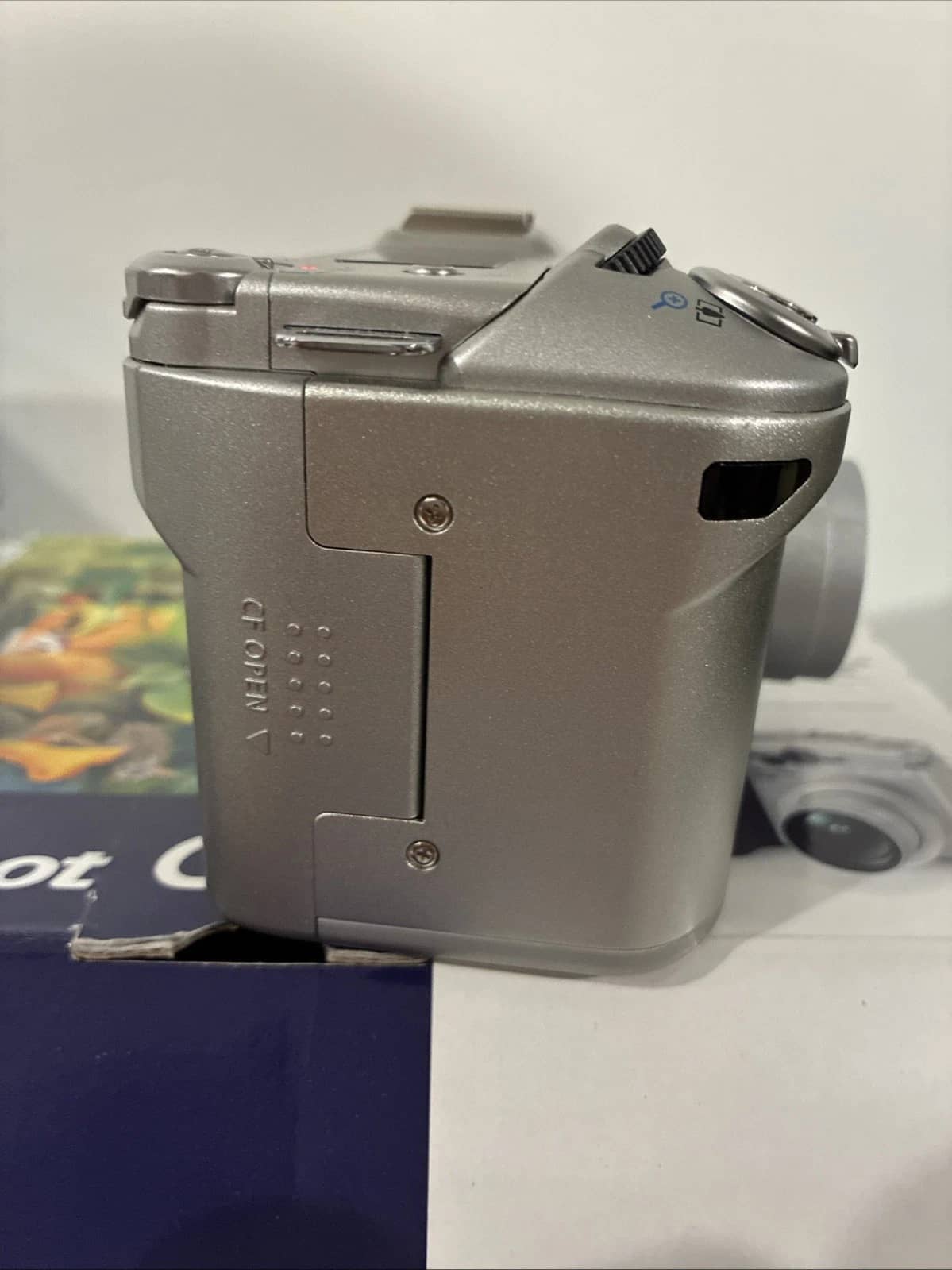 Canon PowerShot G6 Digital Cameras Silver Open-Box Excellent Body Only
