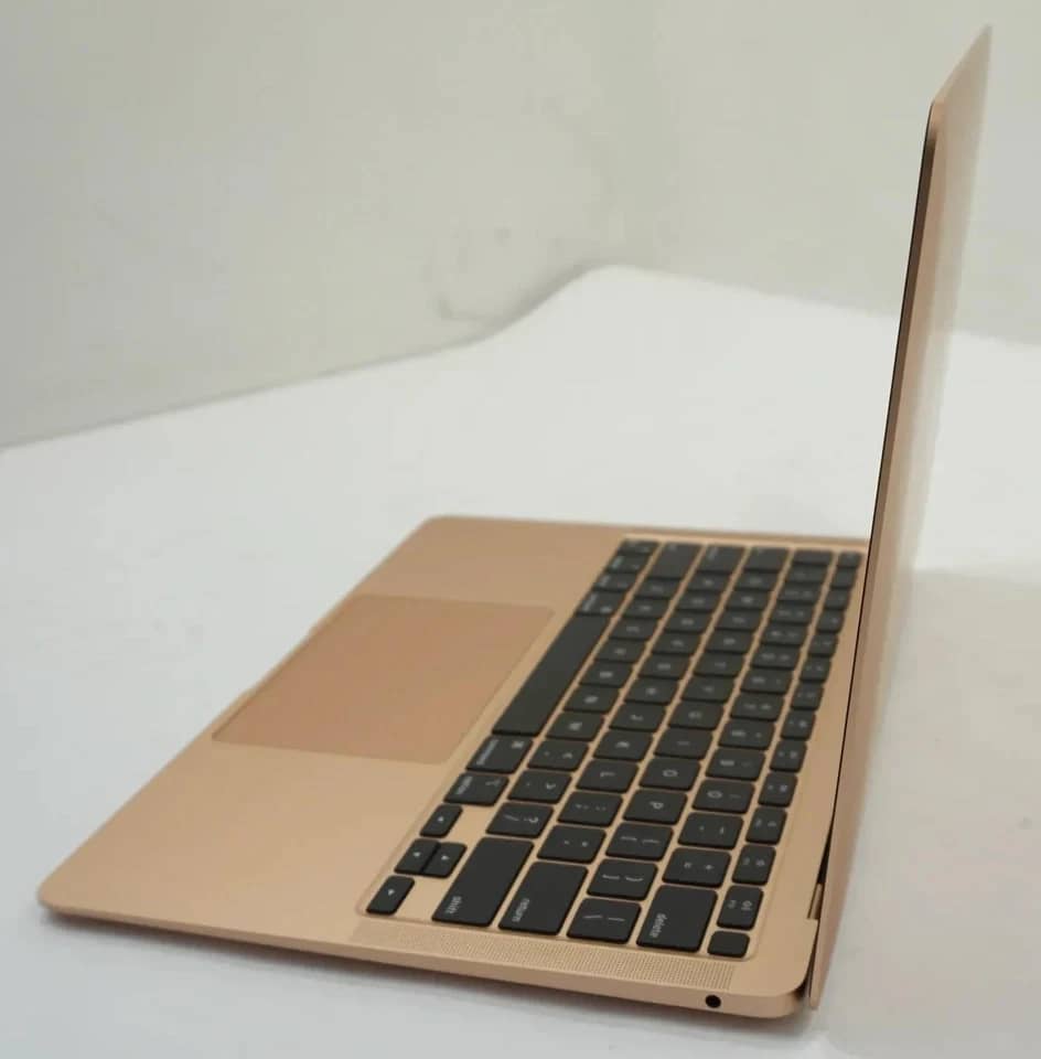 Apple MacBook Air M1 Computers 256GB 8GB Refurbished - Excellent