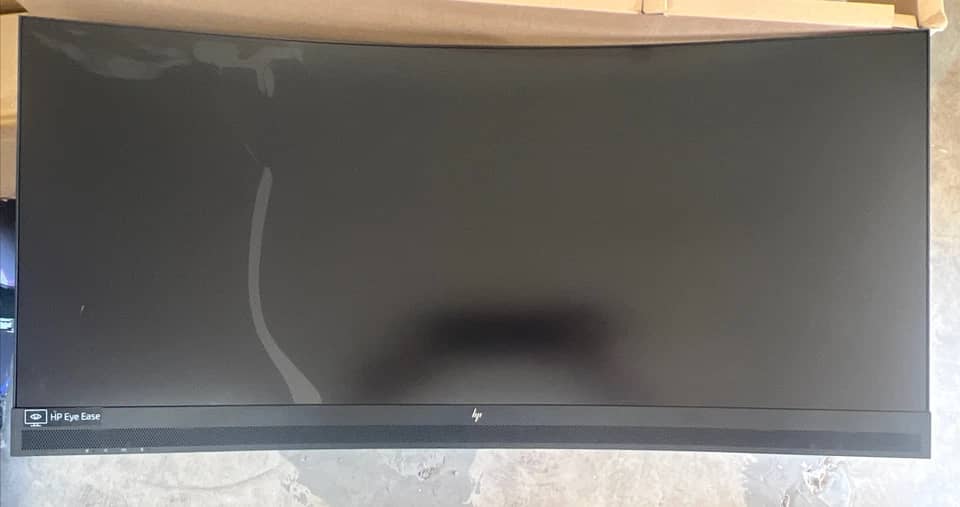 HP E34m G4 Monitors