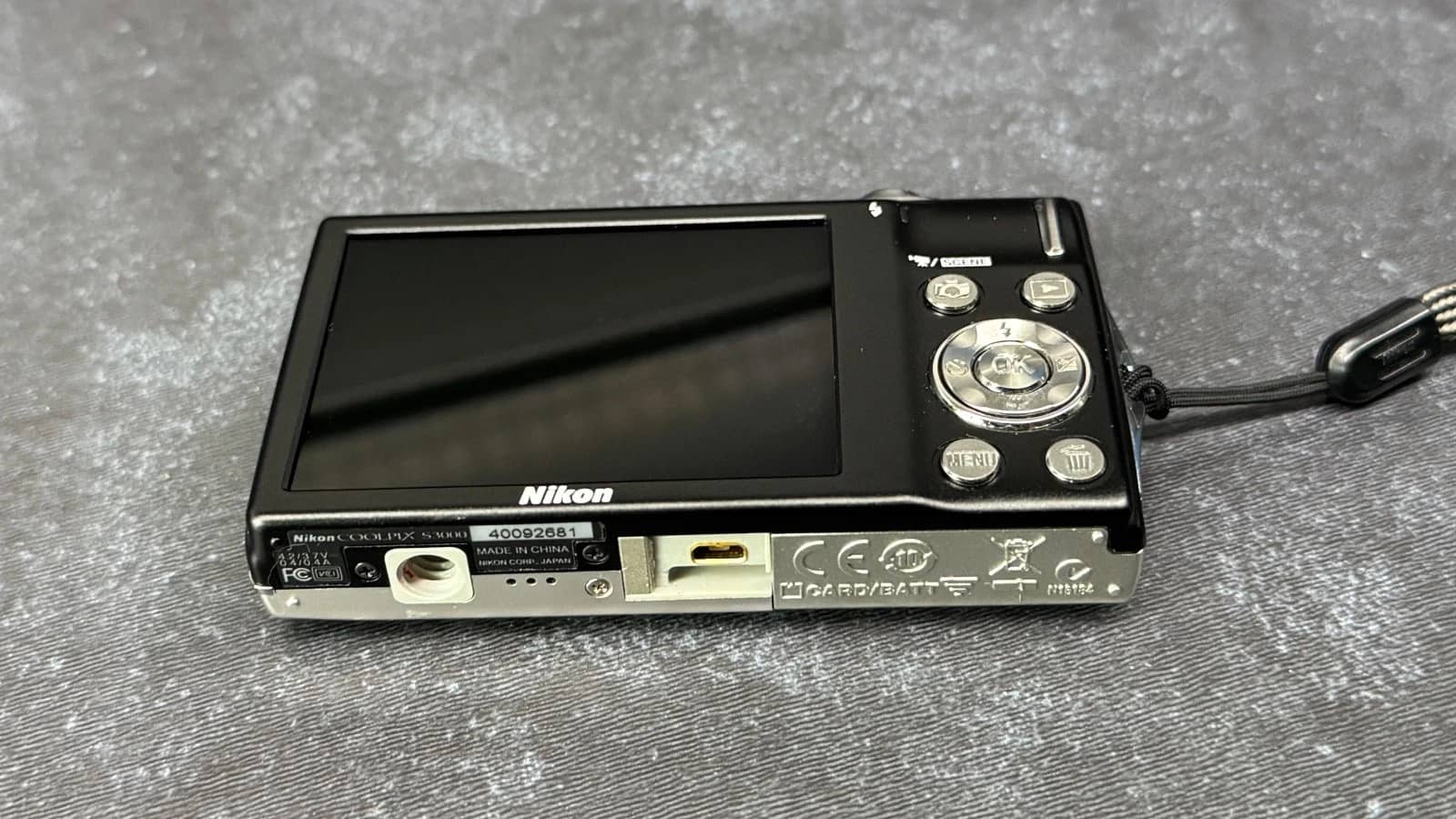 Nikon COOLPIX S3000 Digital Cameras Purple New Body Only