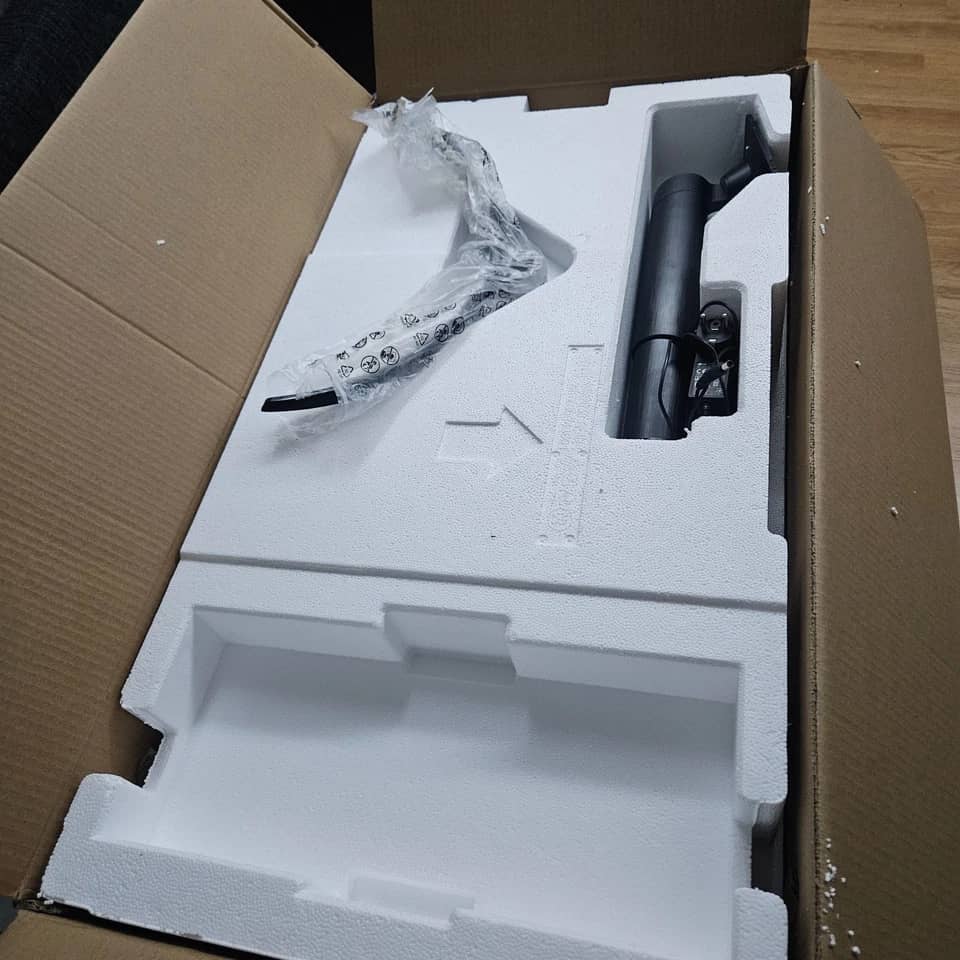 LG 34WL500 Monitors