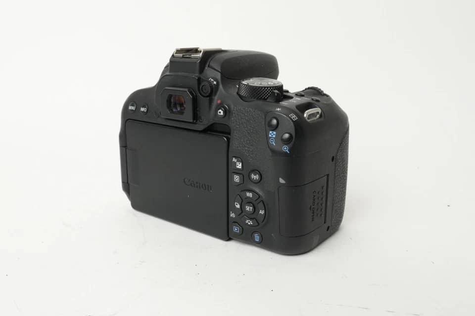 Canon EOS Rebel T7i Digital Cameras
