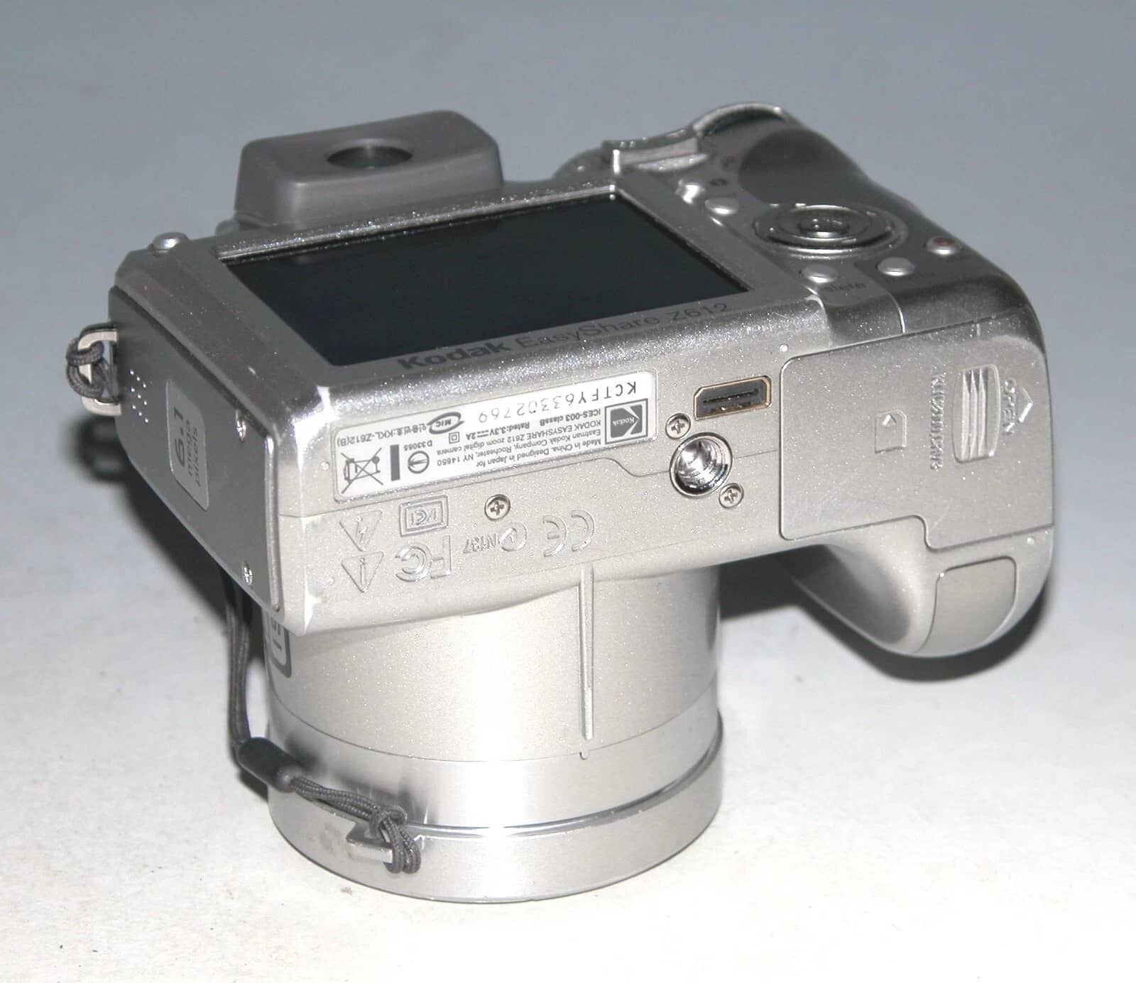 Kodak EasyShare Z612 Digital Cameras Gray Used - Very Good Body Only