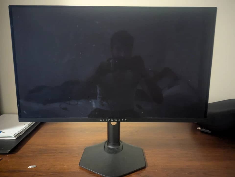 Dell AW2723D Monitors