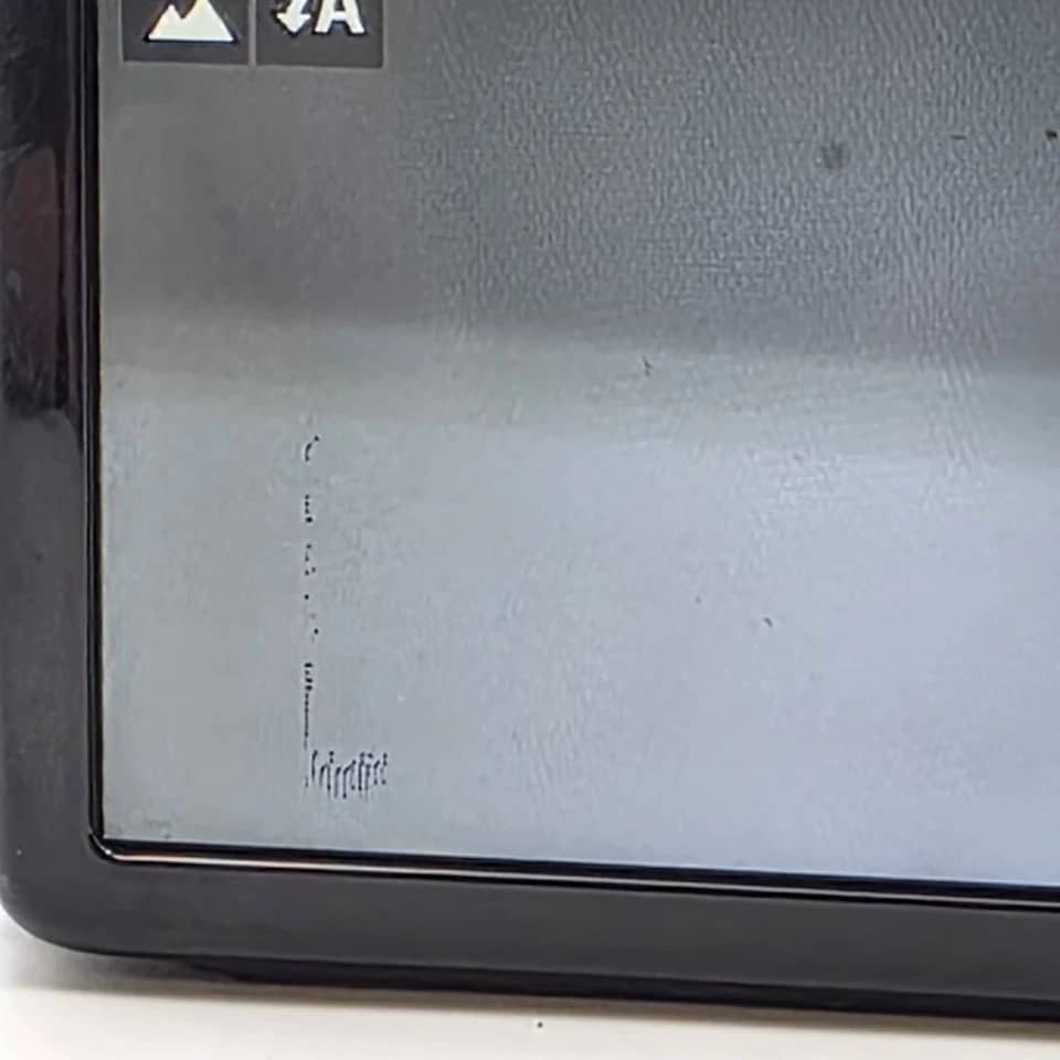 Kodak Easy Share Mini M200 Digital Cameras Red For parts or not working Body Only
