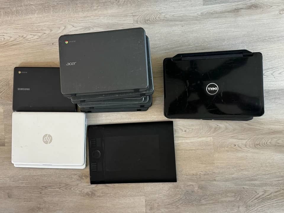 Acer Latitude 7390 Computers