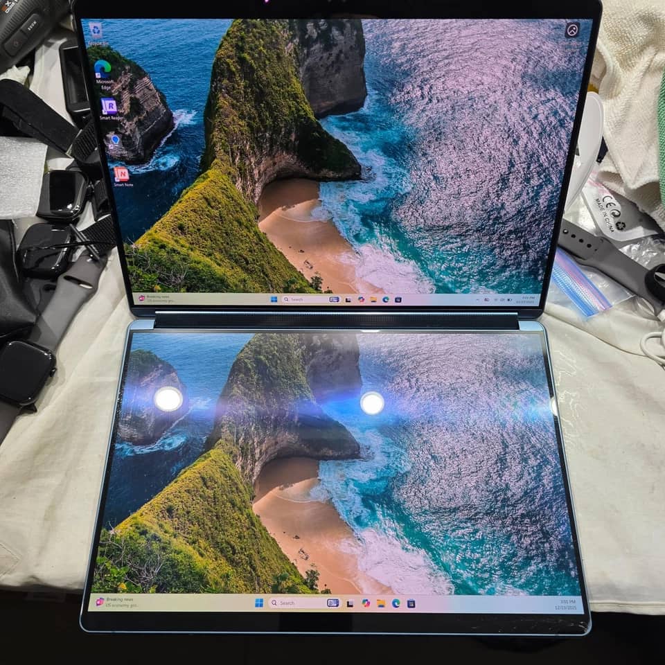 Lenovo Yoga Book 9 13IRU8 Computers