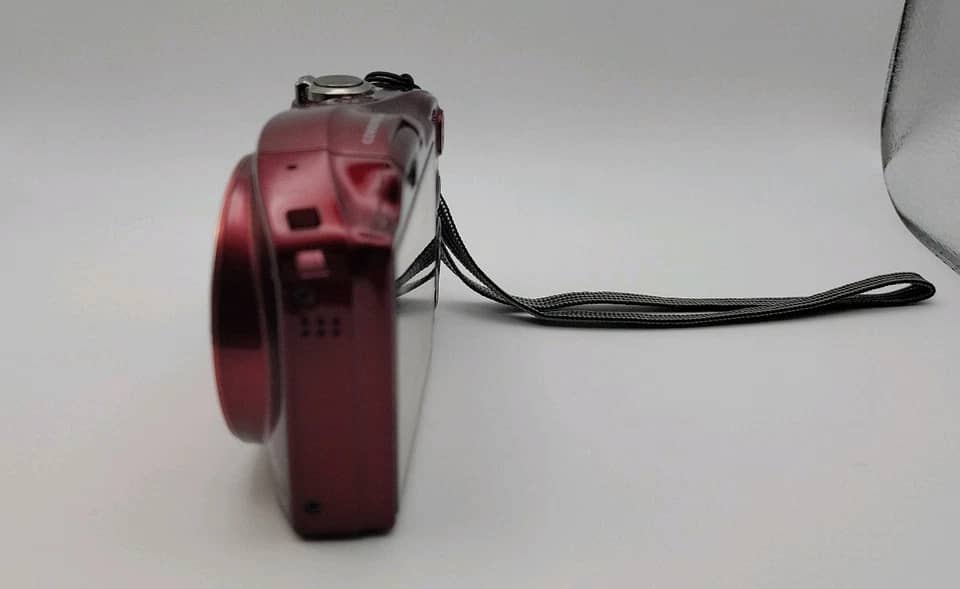 Nikon COOLPIX L610 Digital Cameras Red New Body Only