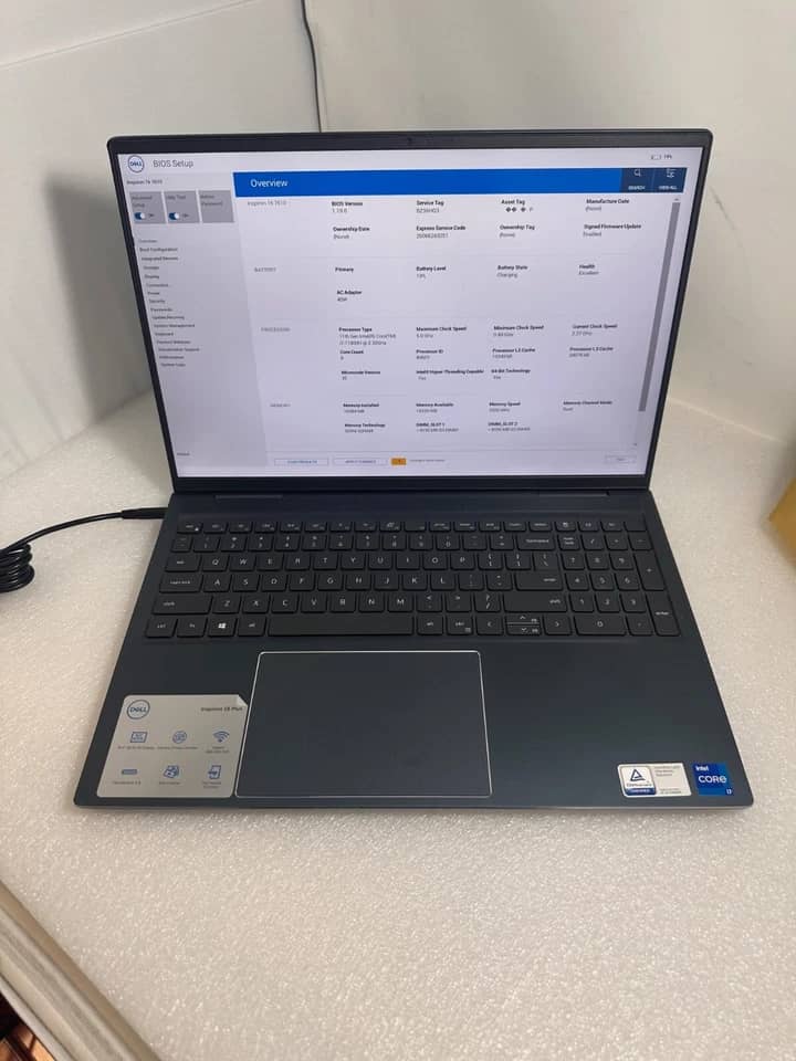 Dell Inspiron 7610 Computers