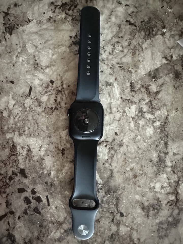 Apple Watch Series 8 Smartwatches