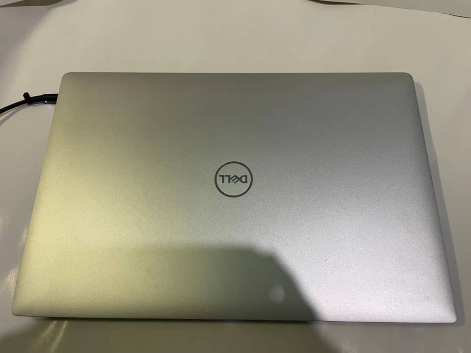 Dell XPS 15 9570 Computers