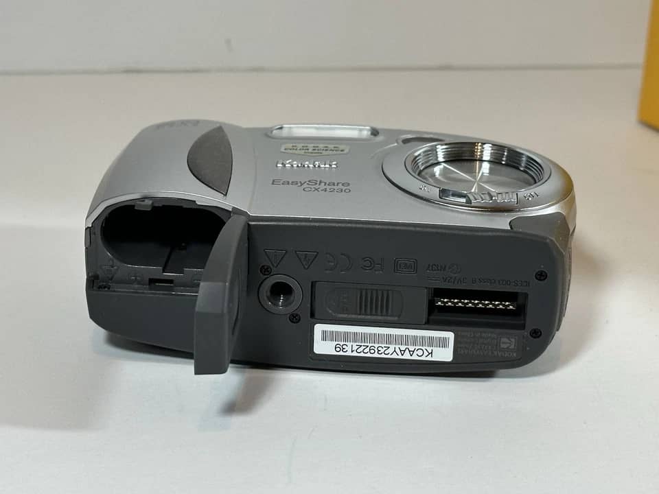 Kodak EasyShare CX4230 Digital Cameras Silver New Body Only