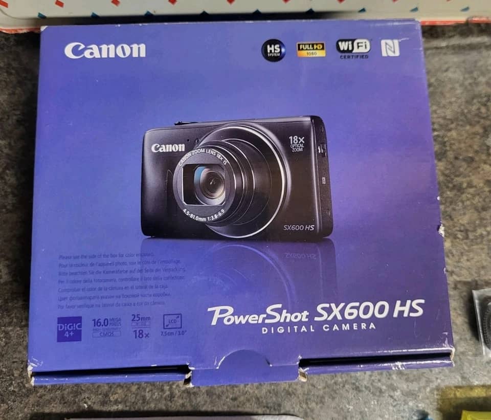 Canon PowerShot SX600 HS Digital Cameras Red Used - Good Body Only