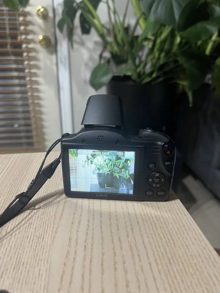 Canon PowerShot SX400 IS Digital Cameras Black Used - Good Body Only