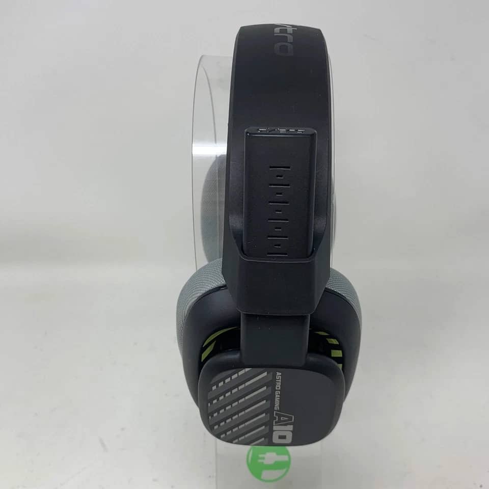 Logitech A10 Headphones & Earbuds 