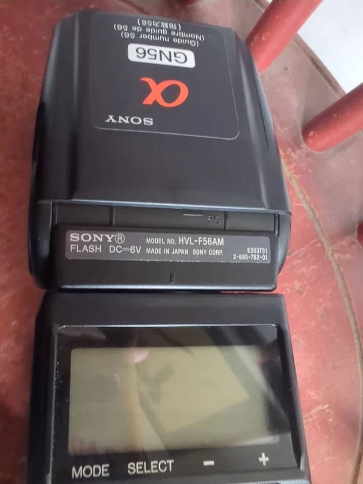 Sony Alpha 100 Digital Cameras Black New Body Only