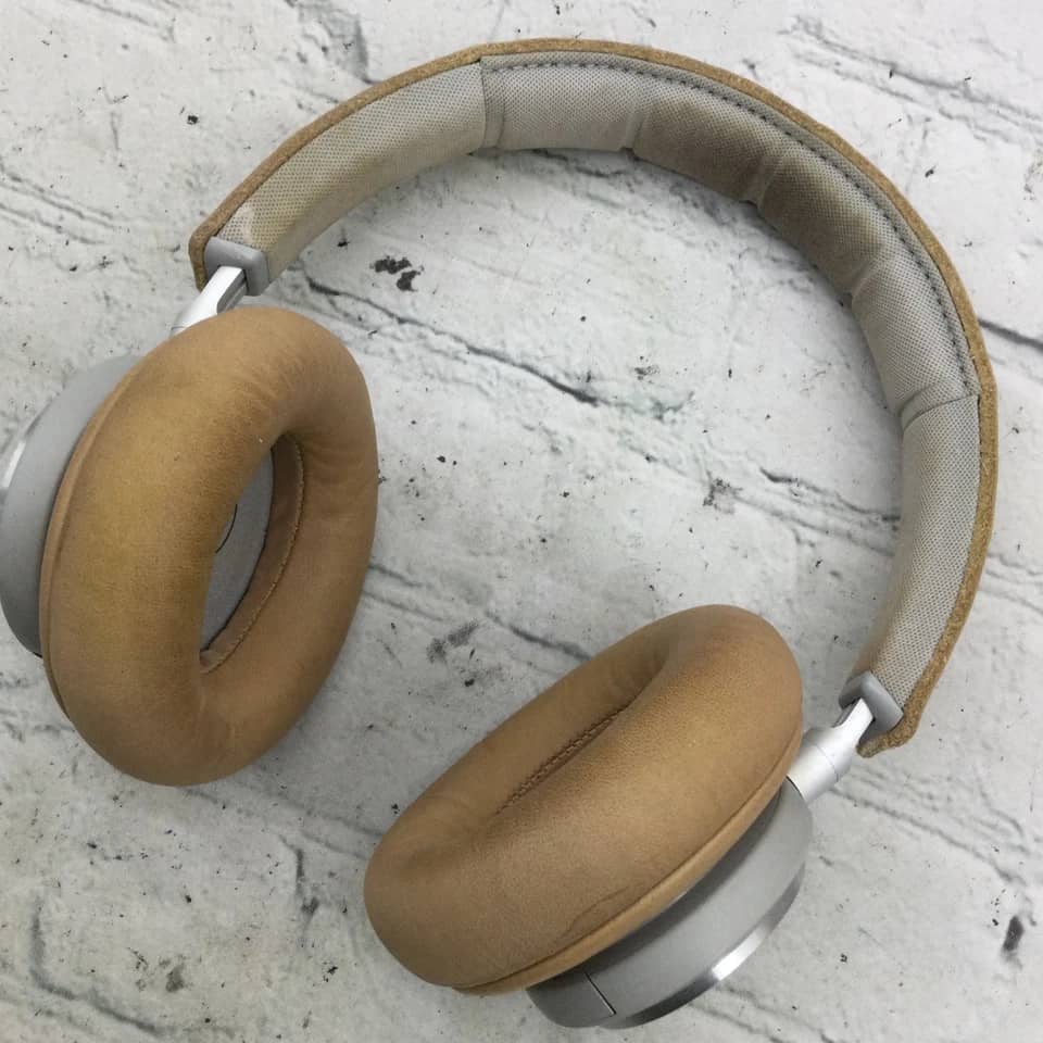 Bang & Olufsen Beoplay H7 Headphones & Earbuds 