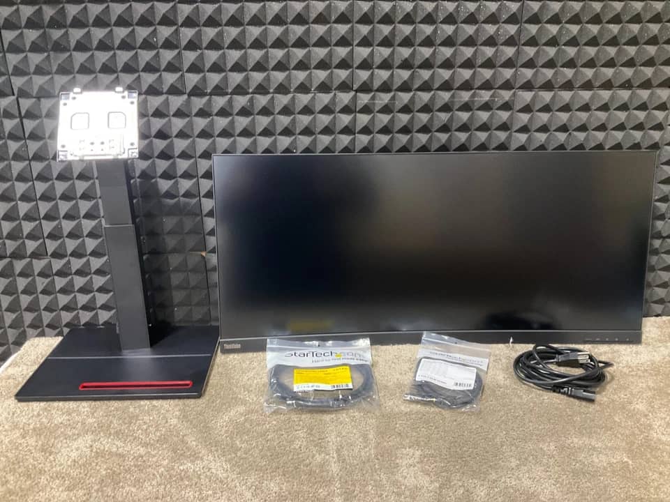 Lenovo ThinkVision P34w-20 Monitors