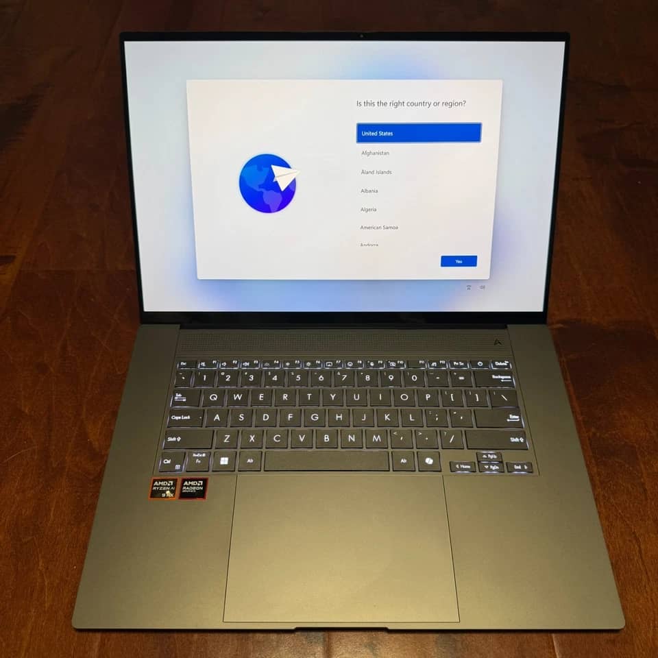 ASUS Zenbook S16 Computers