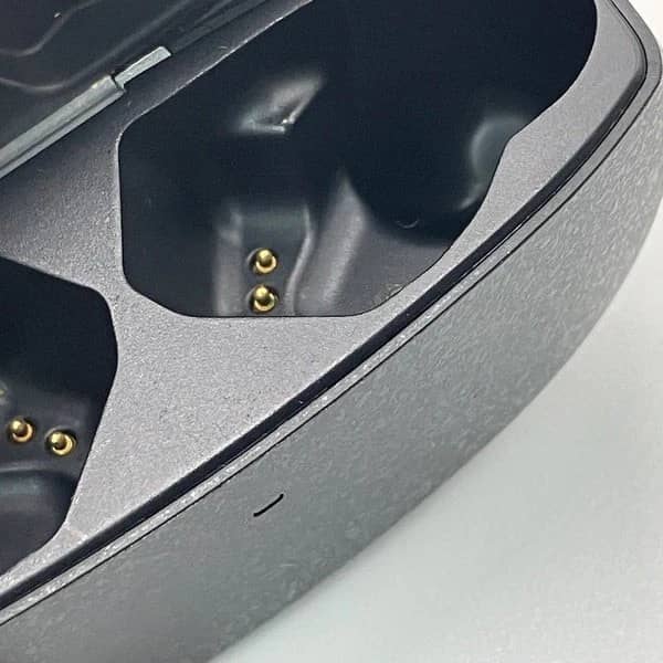 Final ZE3000 Headphones & Earbuds Black New