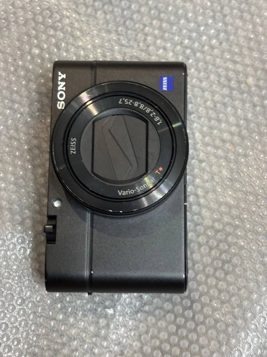 Sony Cyber-shot DSC-RX100 III Digital Cameras Black Used - Good Body Only