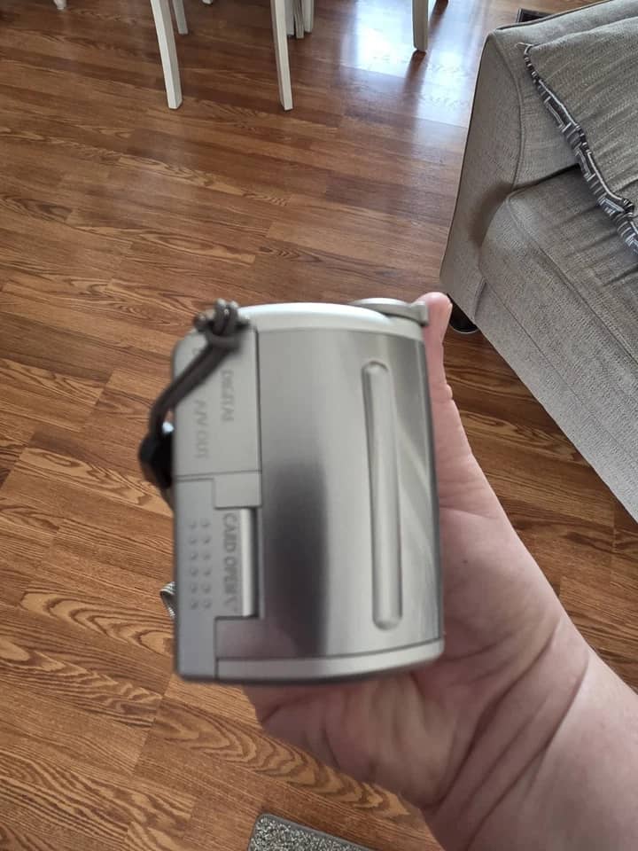 Canon PowerShot A610 Digital Cameras Silver New Body Only