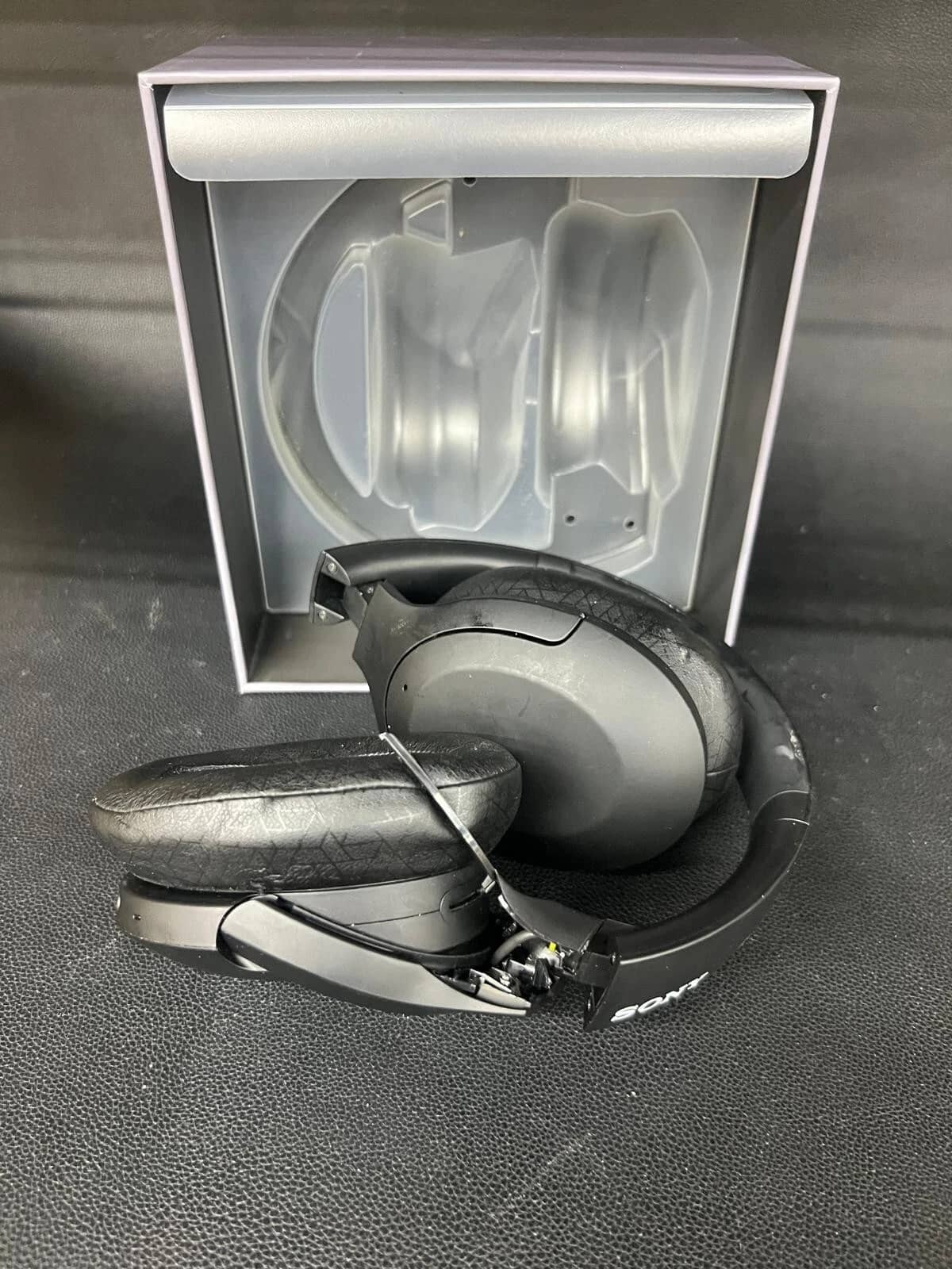 Sony WH-H910N Headphones & Earbuds Black New