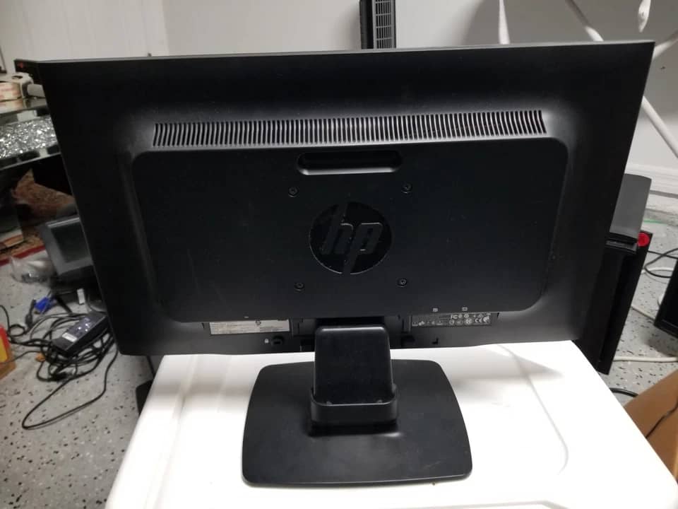 HP P222va Monitors