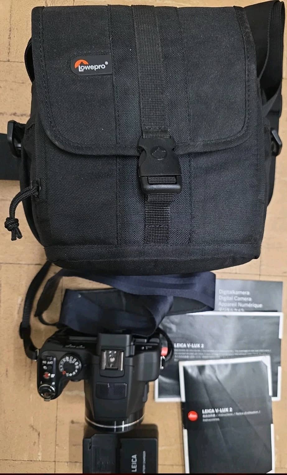 Leica V-Lux2 Digital Cameras Black New Body Only
