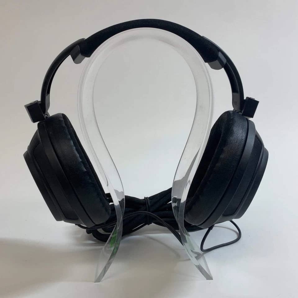 Sennheiser HD 820 Headphones & Earbuds Black New