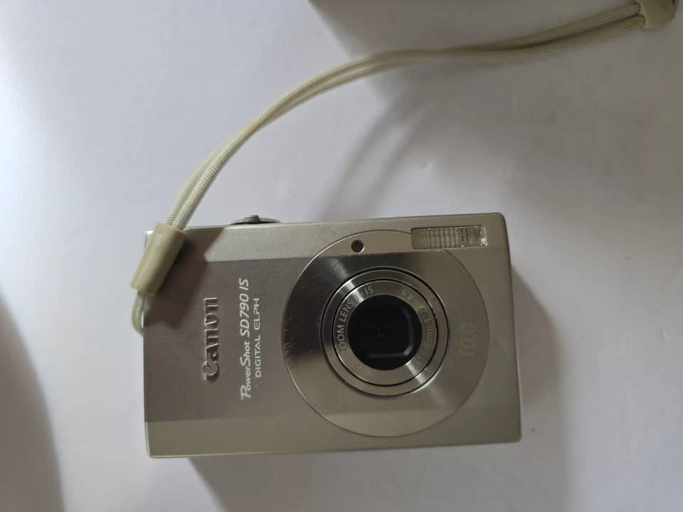Canon PowerShot SD790IS Digital Cameras Gray New Body Only