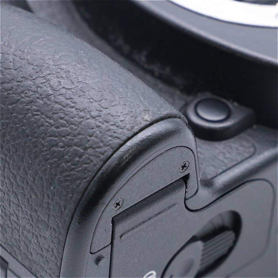OM SYSTEM E-3 Digital Cameras Black For parts or not working Body Only