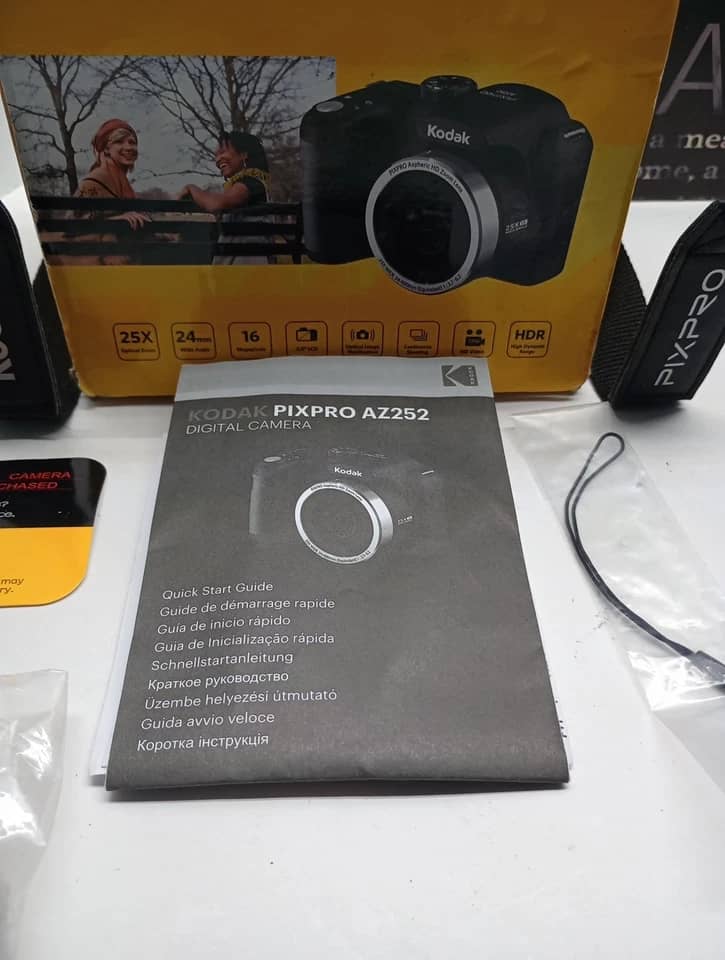 Kodak AZ252 Digital Cameras Black Refurbished - Excellent
