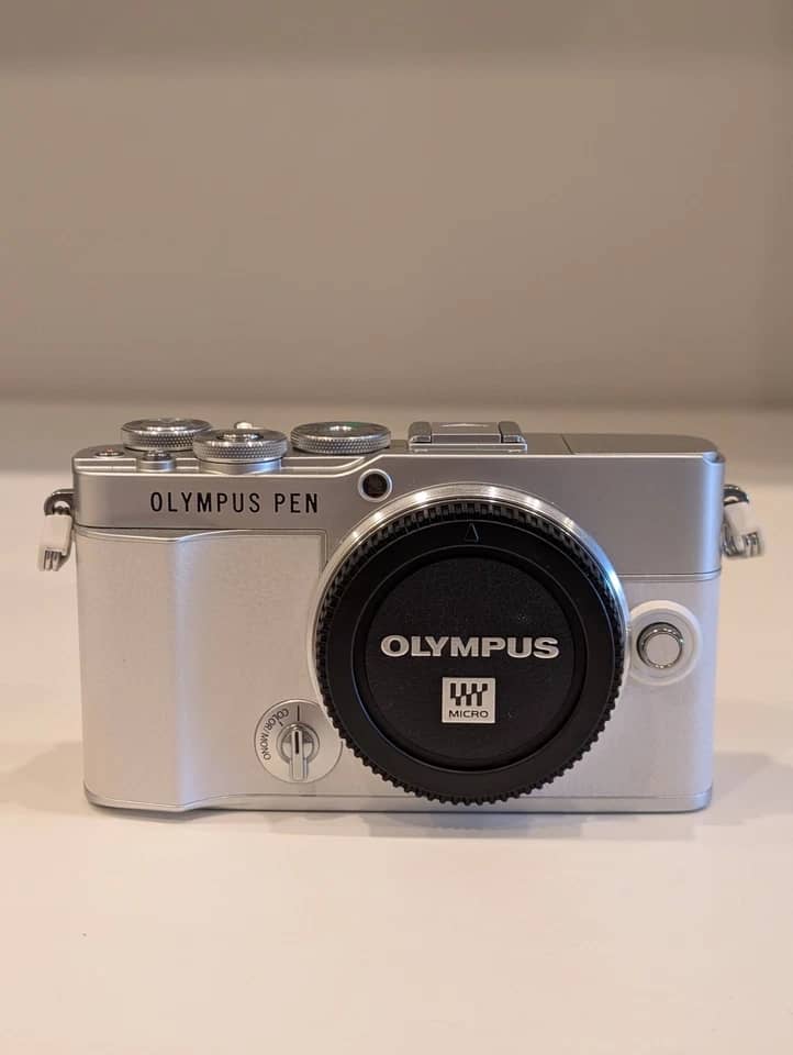 Olympus PEN E-P7 Digital Cameras Silver Used - Good Body Only