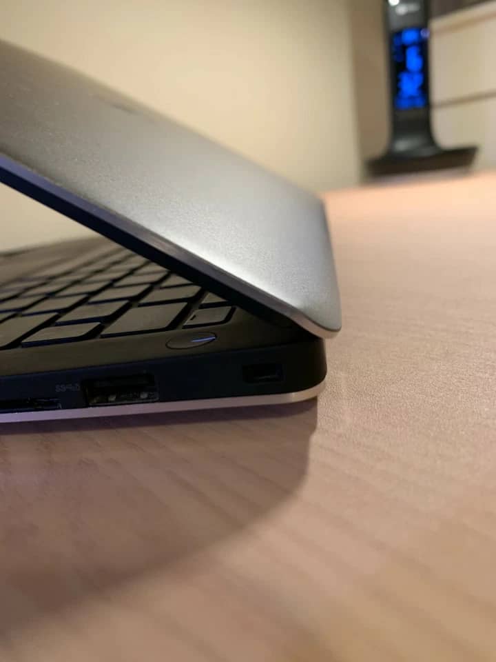 Dell XPS 9350 Computers