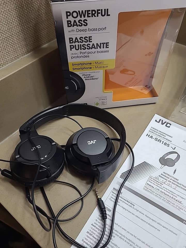 JVC HA-SR185 Headphones & Earbuds Black New