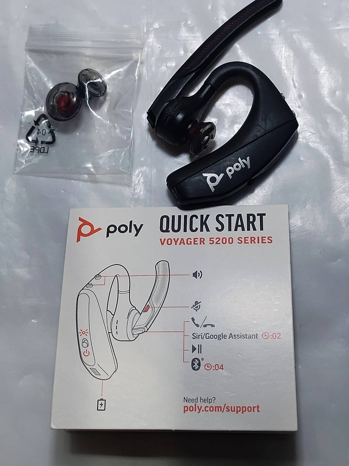 Plantronics Voyager 5200 Headphones & Earbuds Black New