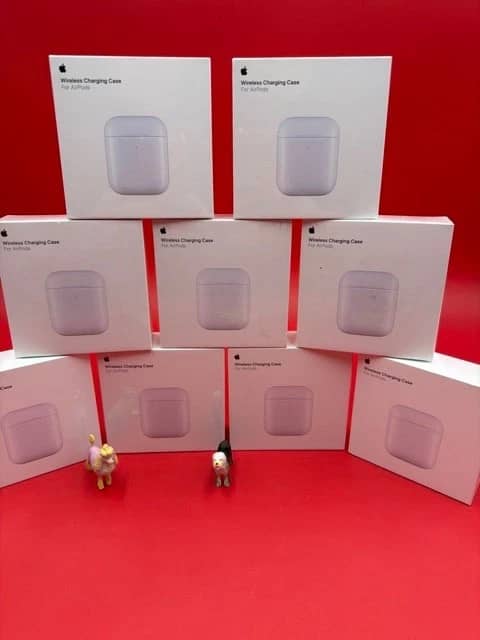 Apple Model A1938 Headphones & Earbuds White New