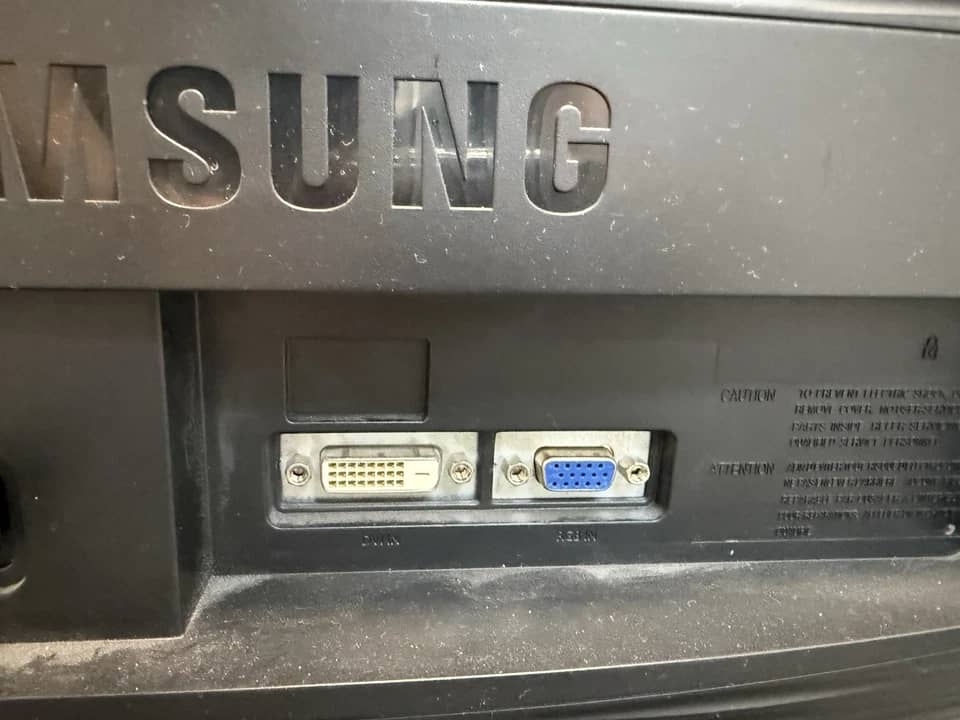 Samsung B2330 Monitors