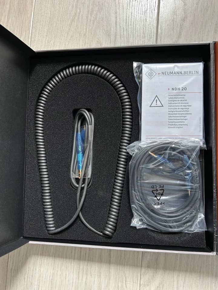 Neumann Studio Headphones & Earbuds 