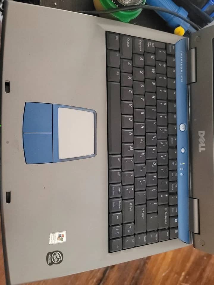 Dell Inspiron 1100 Computers