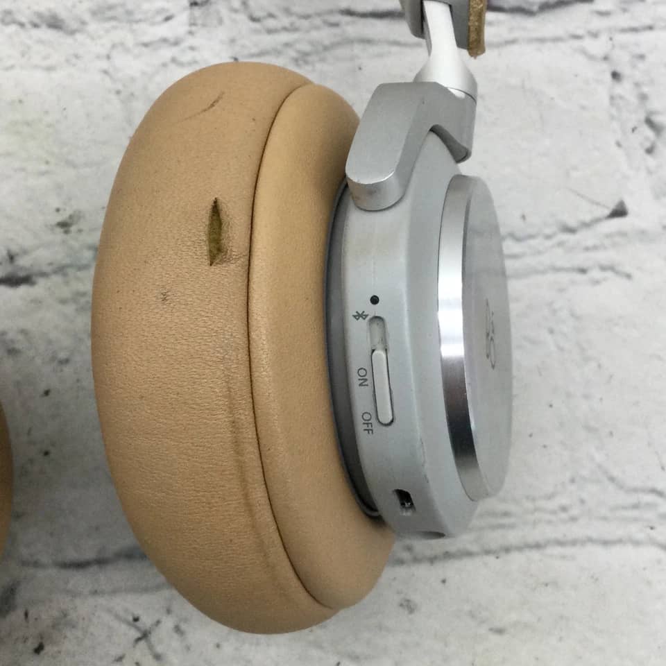 Bang & Olufsen Beoplay H7 Headphones & Earbuds 