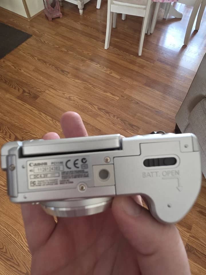 Canon PowerShot A610 Digital Cameras Silver New Body Only