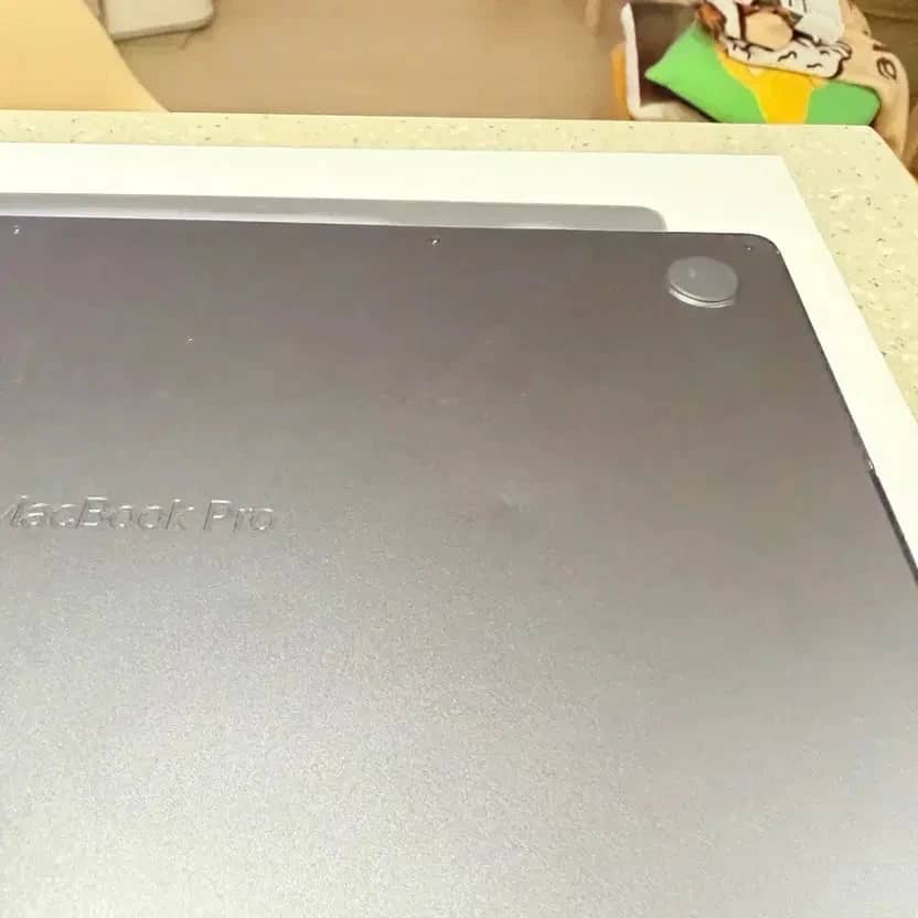 Apple MacBook Pro 14-inch M4 Pro Computers 2TB 48GB New