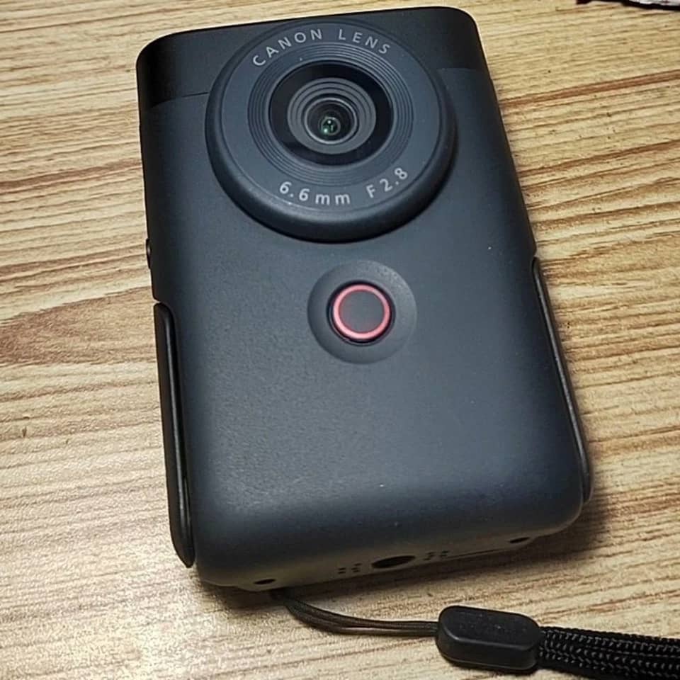 Canon PowerShot V10 Digital Cameras