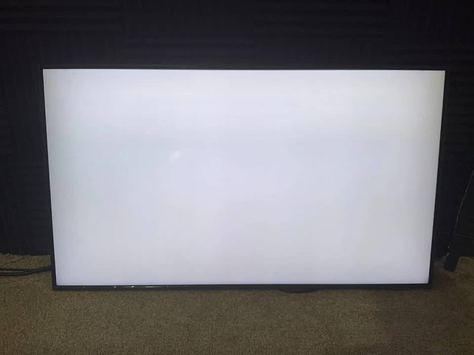 Samsung Q60AAN TVs